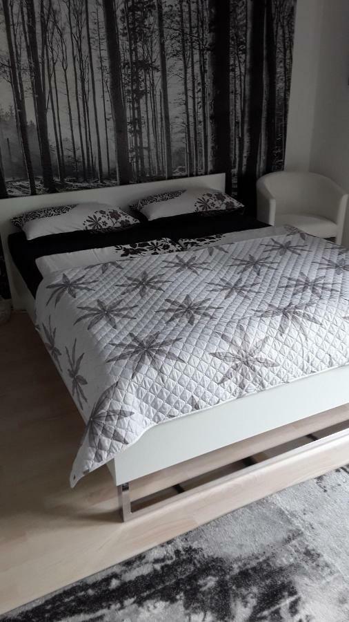 Apartament All-In-One-Studio Henstedt-Ulzburg Zewnętrze zdjęcie