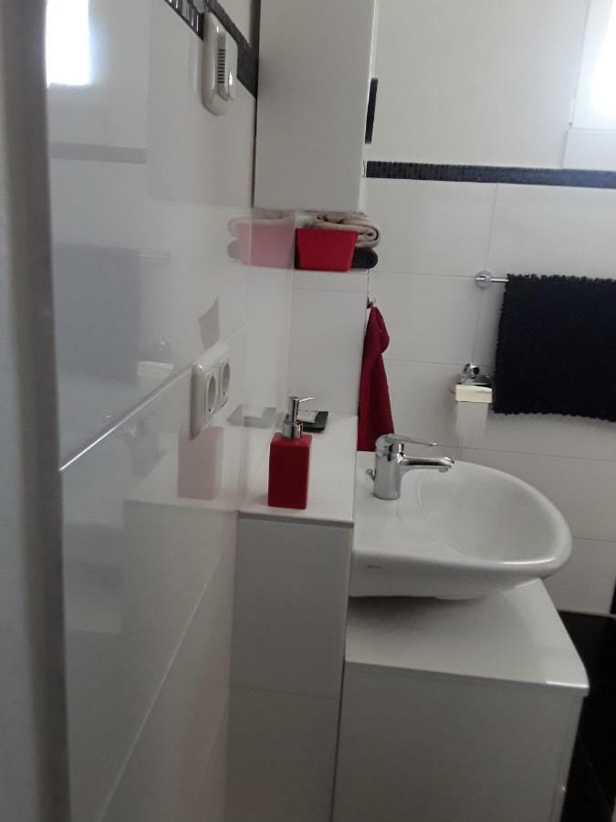 Apartament All-In-One-Studio Henstedt-Ulzburg Zewnętrze zdjęcie